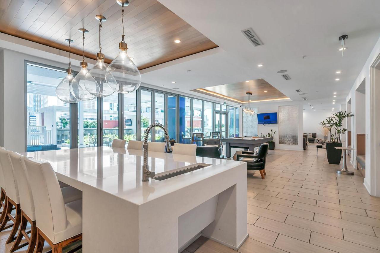Luxury 1 Bedroom With Den Downtown Tampa Apt - City Views, Rooftop Pool, Workspace Екстер'єр фото
