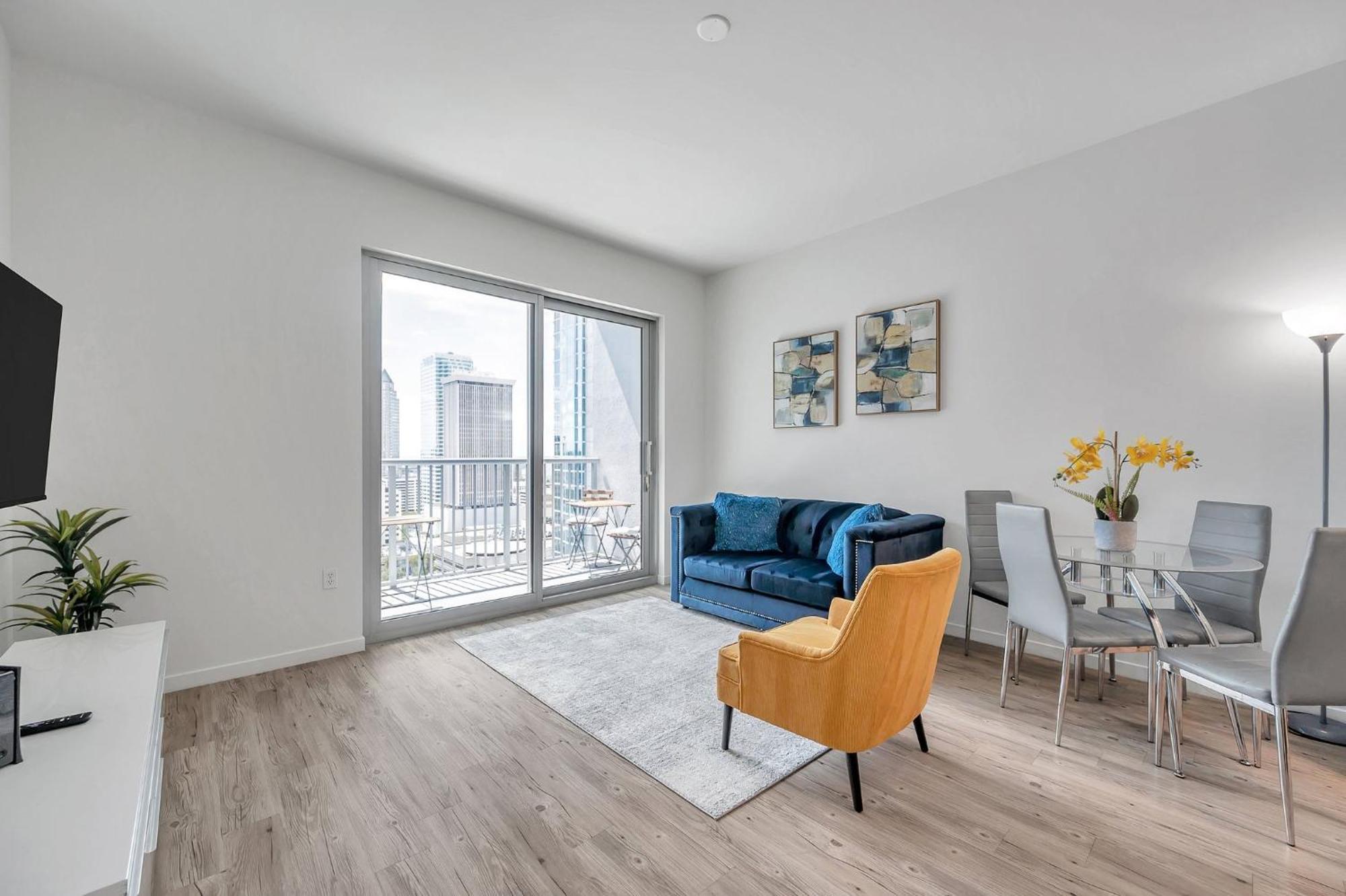 Luxury 1 Bedroom With Den Downtown Tampa Apt - City Views, Rooftop Pool, Workspace Екстер'єр фото